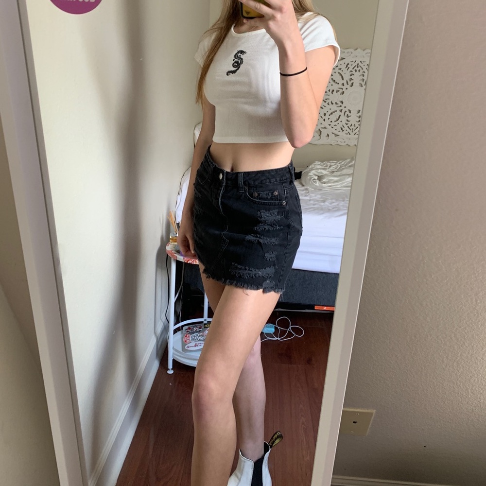 American eagle black jean skirt